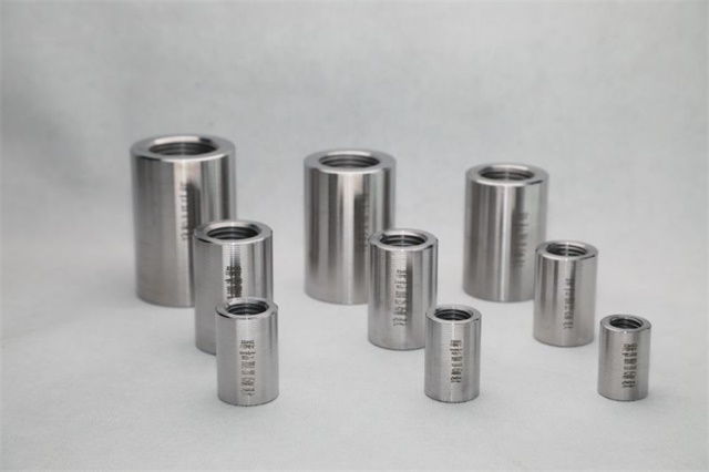 中江直螺纹<font style='color:red'>钢筋</font>套筒连接